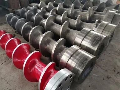 Stopfenschneckenförderer